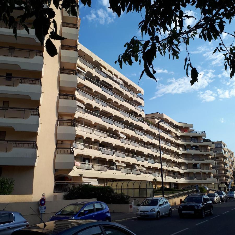 Acapulco Apartment Fréjus Екстериор снимка